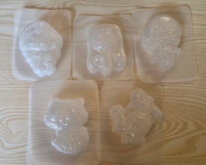 VACUUM MOLDS BOX # 7